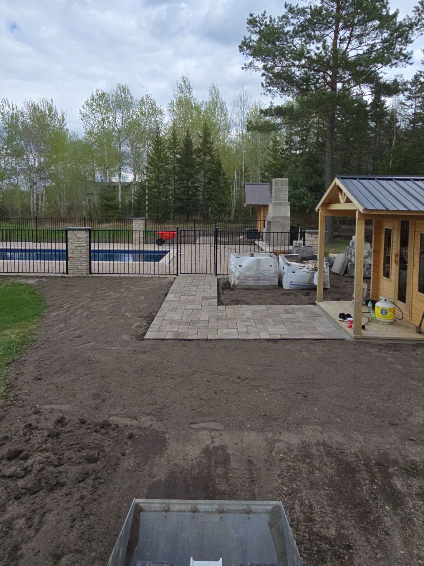 Landscaping project photo - Yard Cleanup & Property Refresh